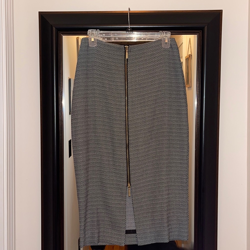 Navy zipper front skirt